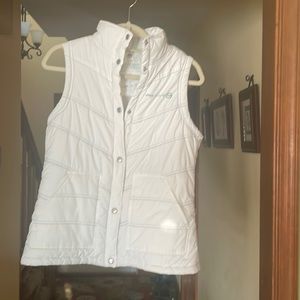 Woman’s Sleeveless jacket